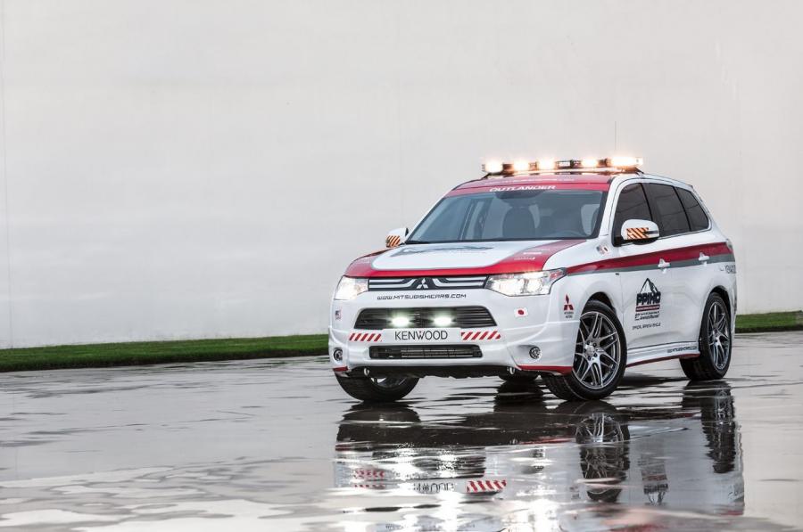  Mitsubishi Pikes Peak Safety Cars 2013 года  (фото 5 из 9)